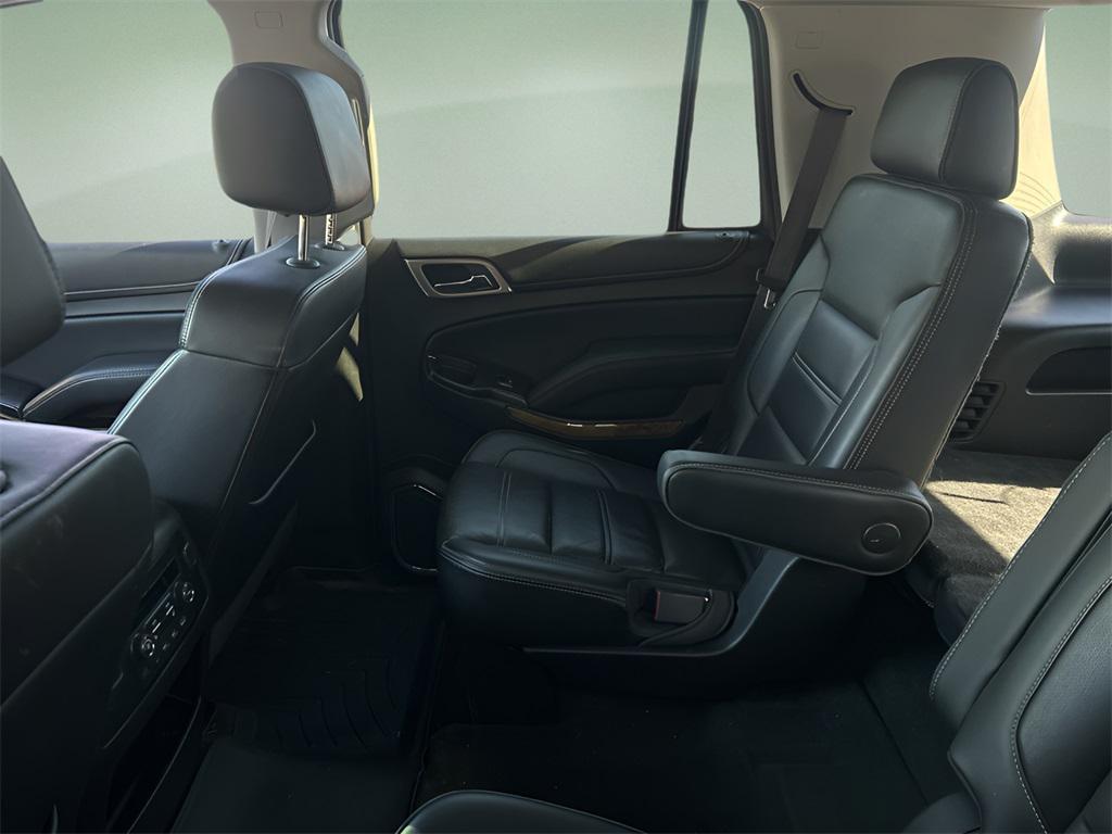 used 2017 GMC Yukon car, priced at $27,287