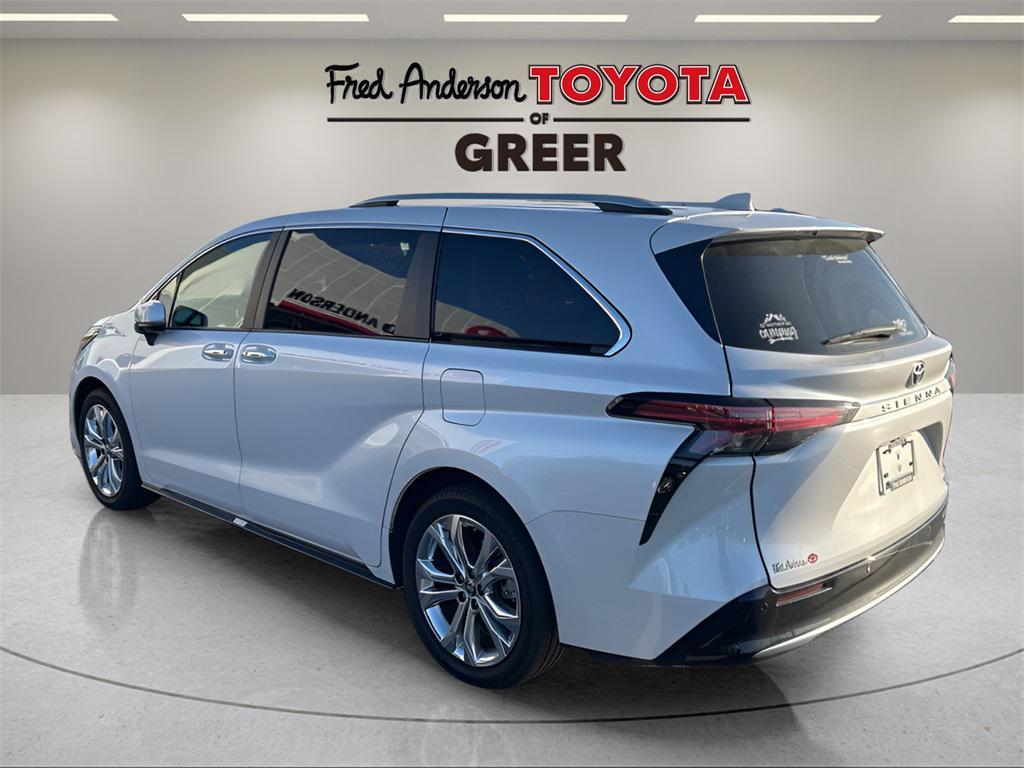 used 2024 Toyota Sienna car, priced at $49,903