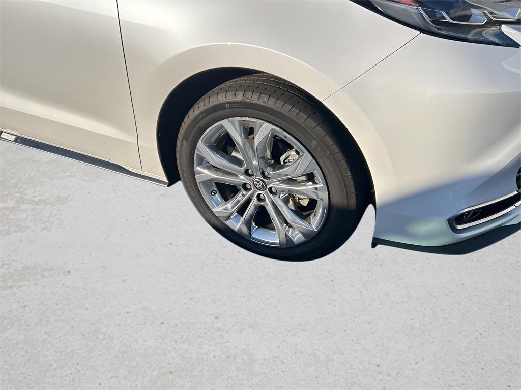 used 2024 Toyota Sienna car, priced at $49,903