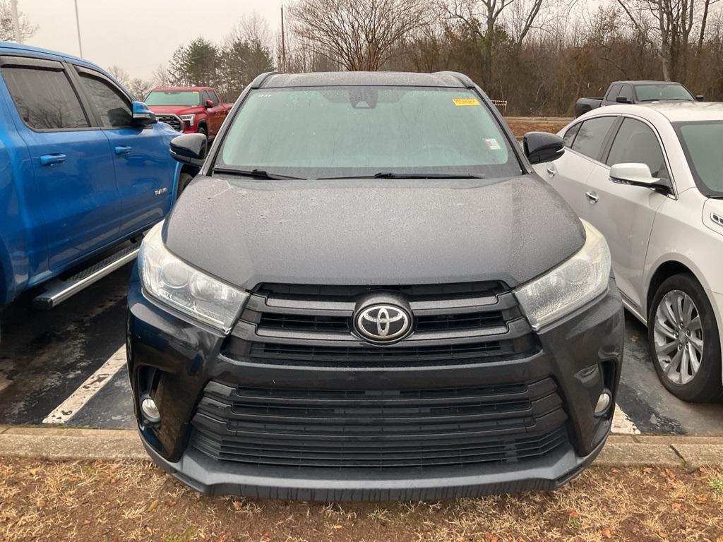 used 2018 Toyota Highlander car, priced at $22,565