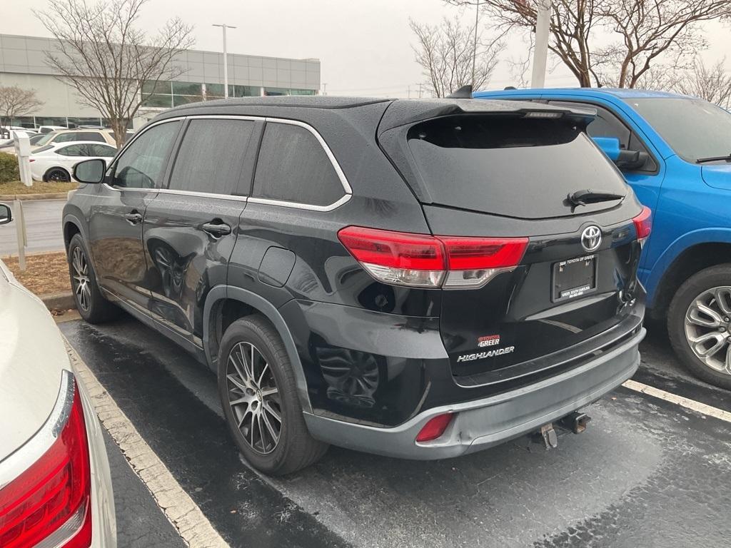 used 2018 Toyota Highlander car, priced at $22,565