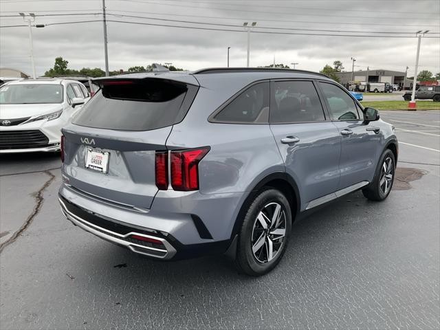 used 2023 Kia Sorento car, priced at $28,629
