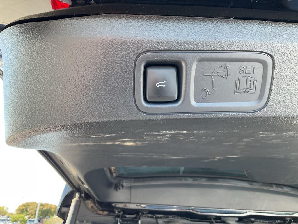 used 2022 Ford Expedition car, priced at $44,824