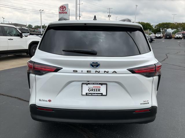 used 2022 Toyota Sienna car, priced at $34,094