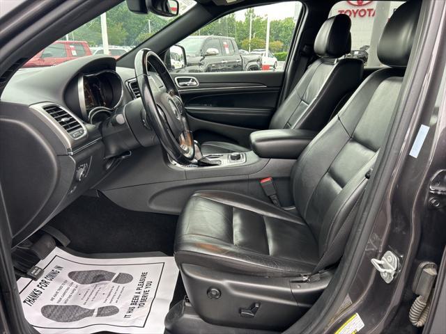 used 2020 Jeep Grand Cherokee car, priced at $22,393
