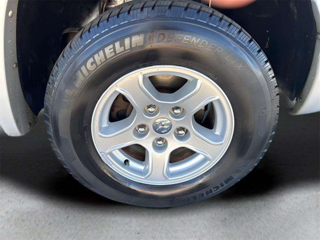 used 2007 Dodge Dakota car, priced at $3,960