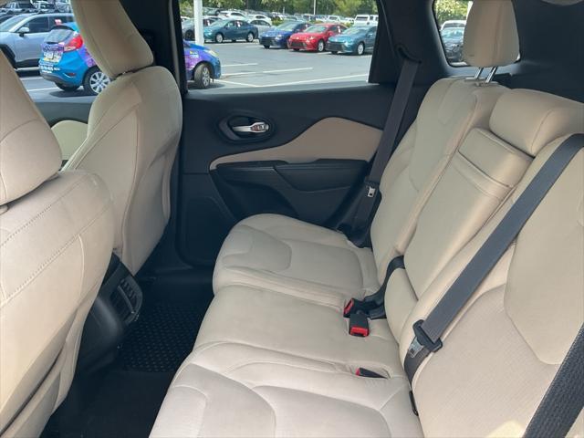 used 2015 Jeep Cherokee car, priced at $11,993