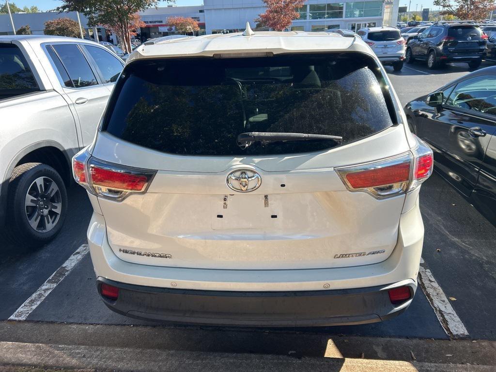 used 2015 Toyota Highlander car, priced at $20,490