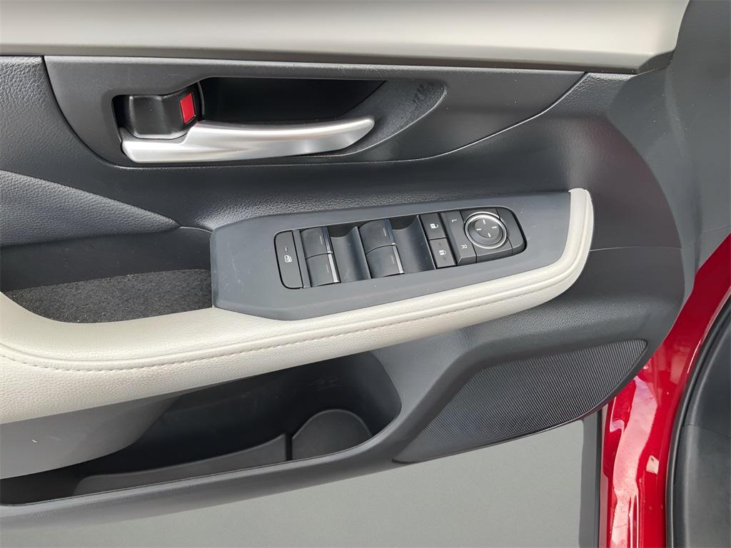 used 2025 Toyota Grand Highlander car, priced at $44,737