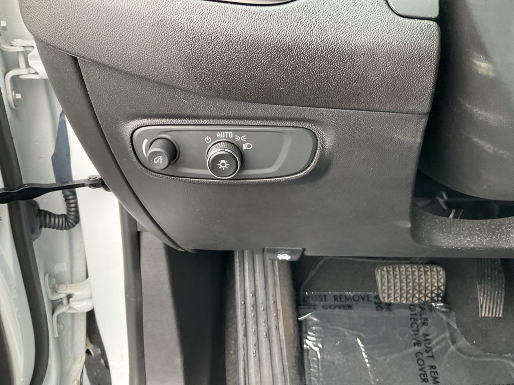 used 2023 Chevrolet Equinox car, priced at $20,146