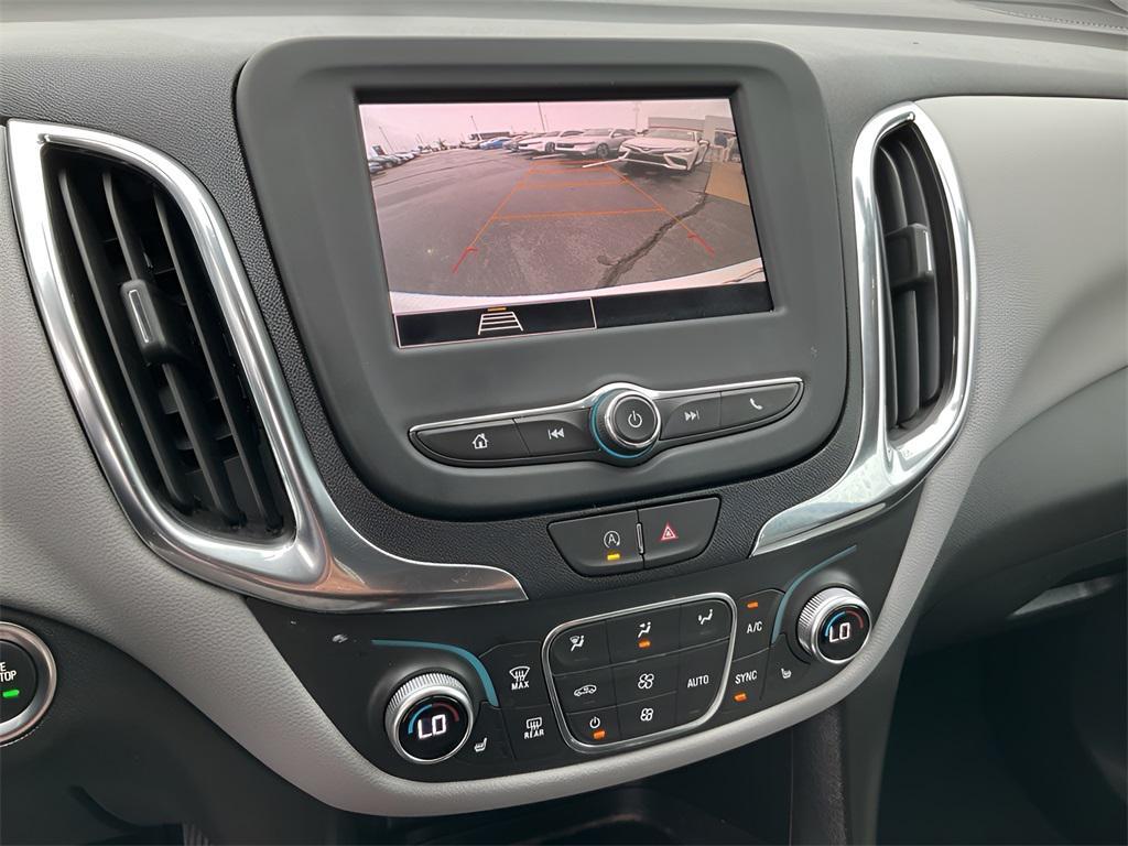 used 2023 Chevrolet Equinox car, priced at $19,221