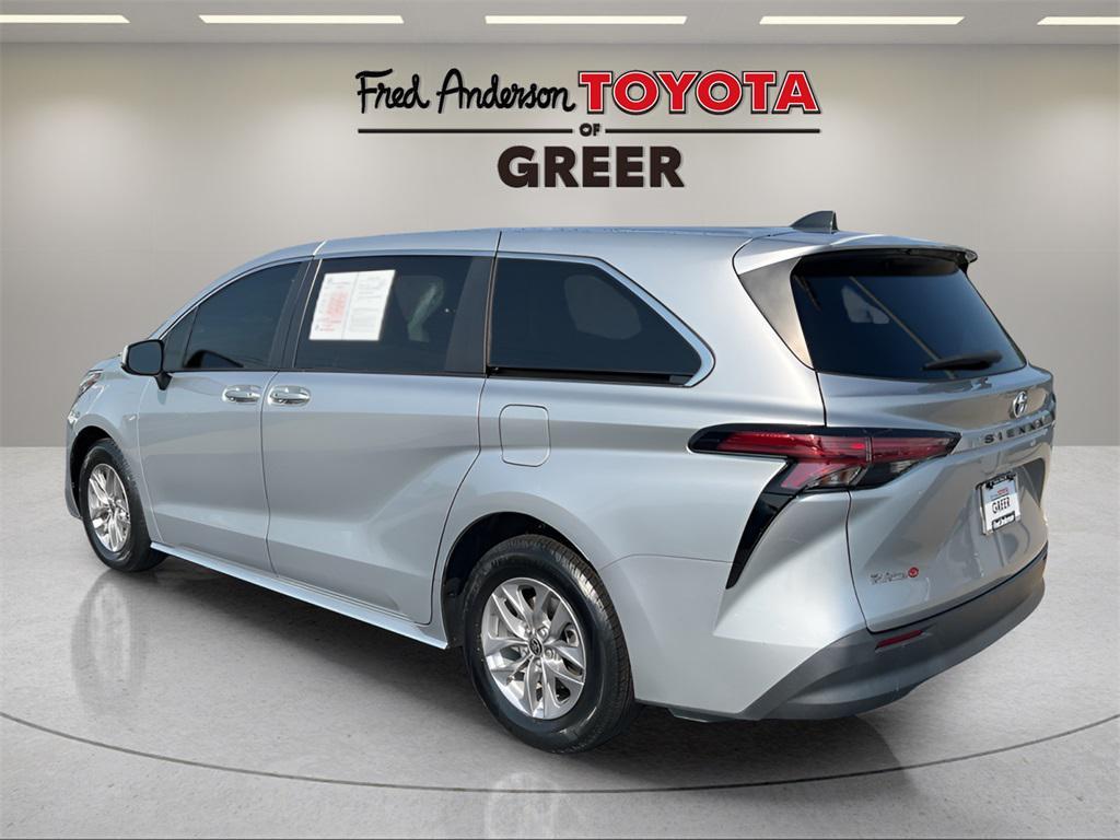 used 2022 Toyota Sienna car, priced at $28,840
