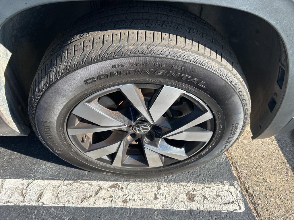 used 2020 Volkswagen Atlas Cross Sport car, priced at $19,999