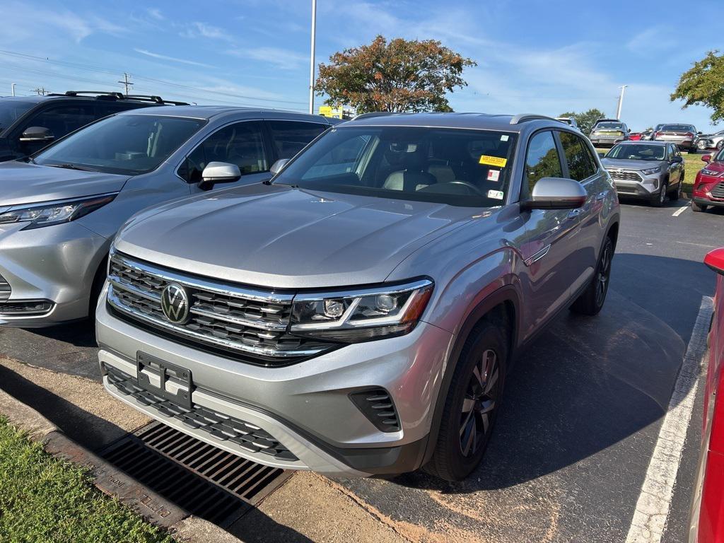 used 2020 Volkswagen Atlas Cross Sport car, priced at $19,999