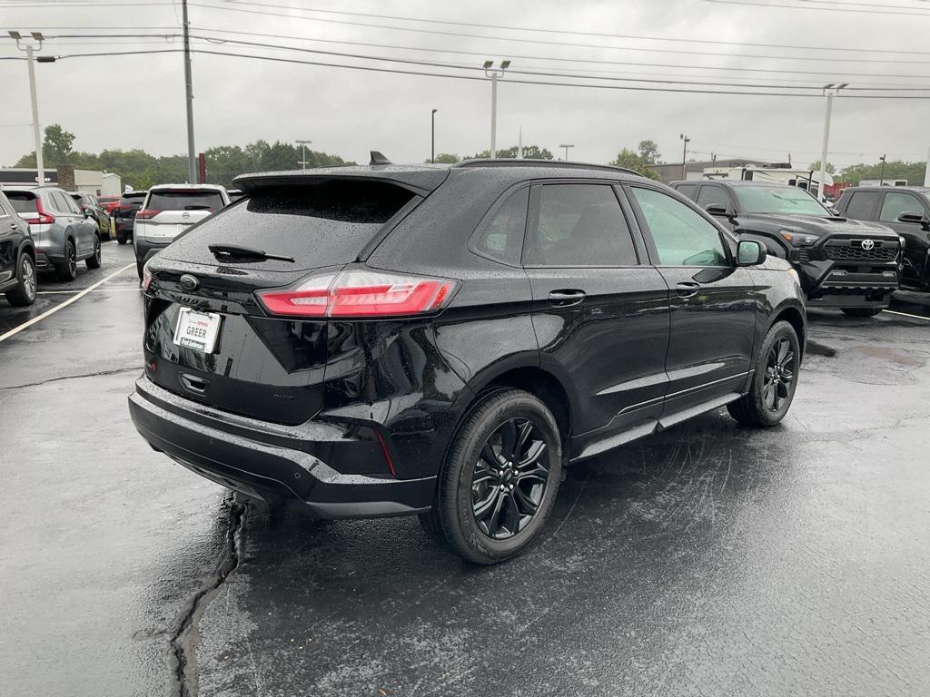 used 2024 Ford Edge car, priced at $27,275