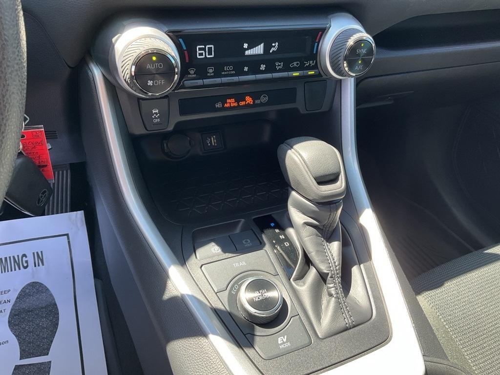 used 2024 Toyota RAV4 Hybrid car, priced at $30,933