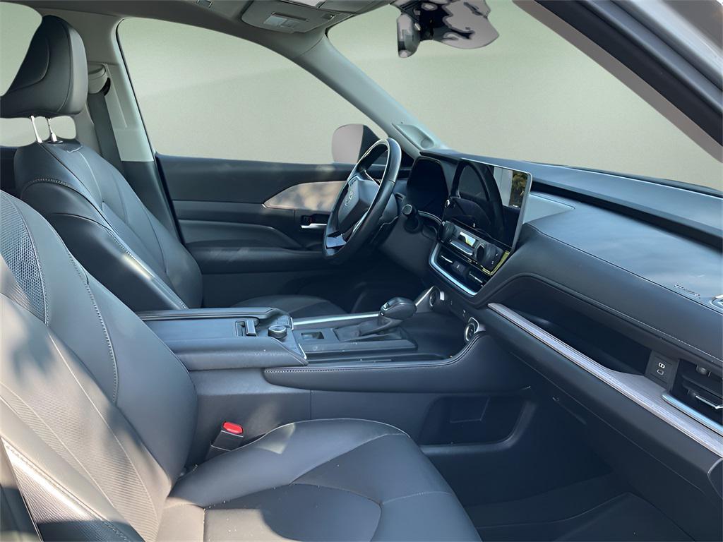 used 2024 Toyota Grand Highlander car, priced at $49,662
