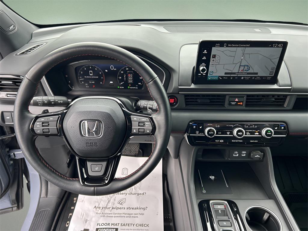 used 2025 Honda Pilot car, priced at $47,796