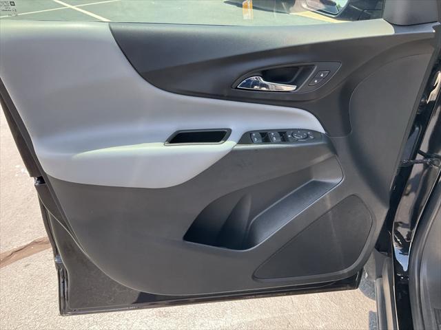 used 2023 Chevrolet Equinox car, priced at $22,403