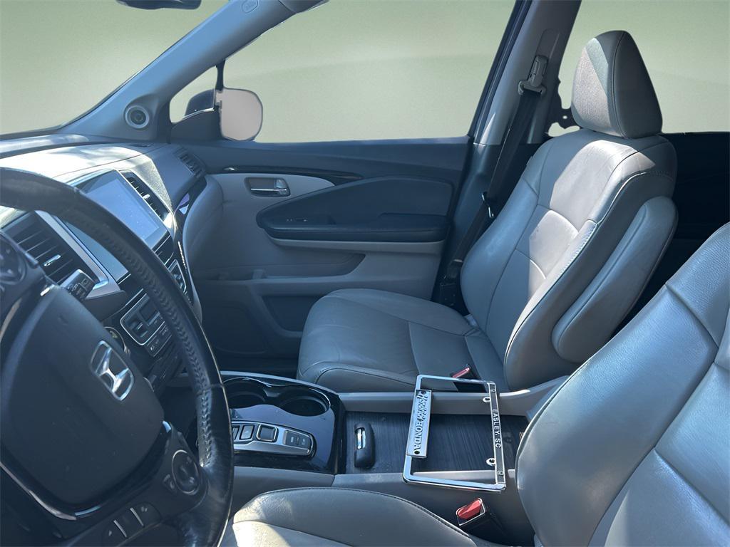 used 2017 Honda Pilot car, priced at $17,425
