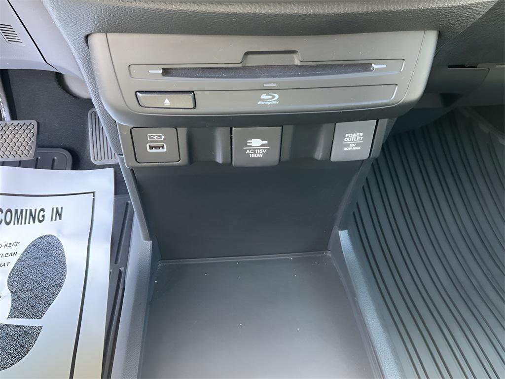 used 2022 Honda Odyssey car, priced at $34,801