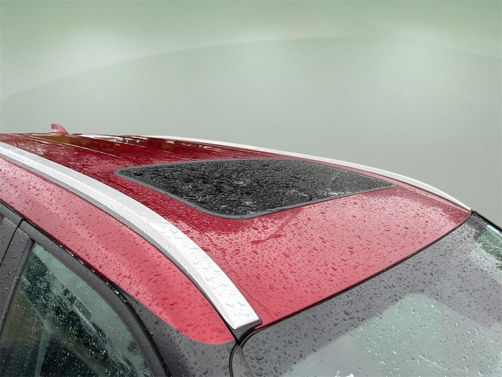 used 2023 Toyota Highlander car, priced at $35,667