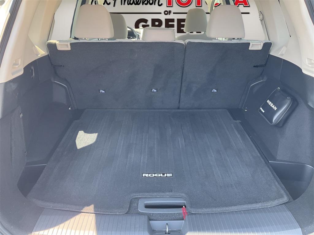 used 2022 Nissan Rogue car, priced at $20,999