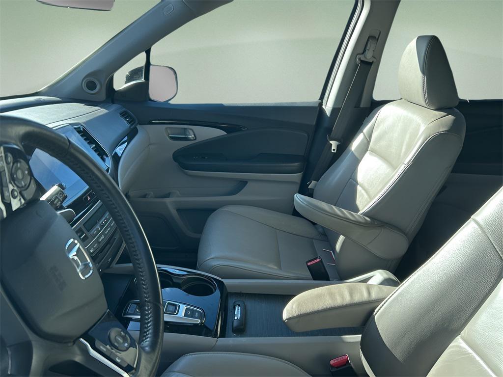 used 2019 Honda Pilot car, priced at $19,685