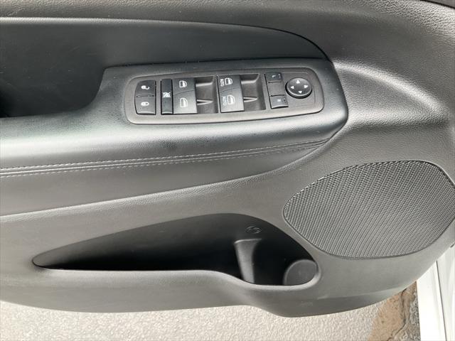 used 2017 Jeep Grand Cherokee car, priced at $18,427