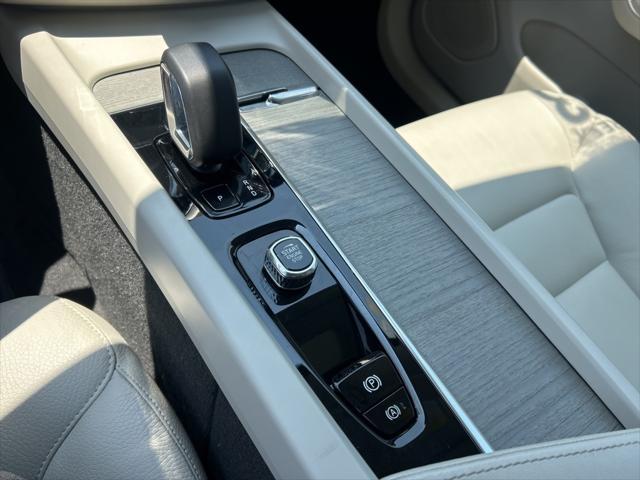 used 2023 Volvo XC60 car, priced at $36,917