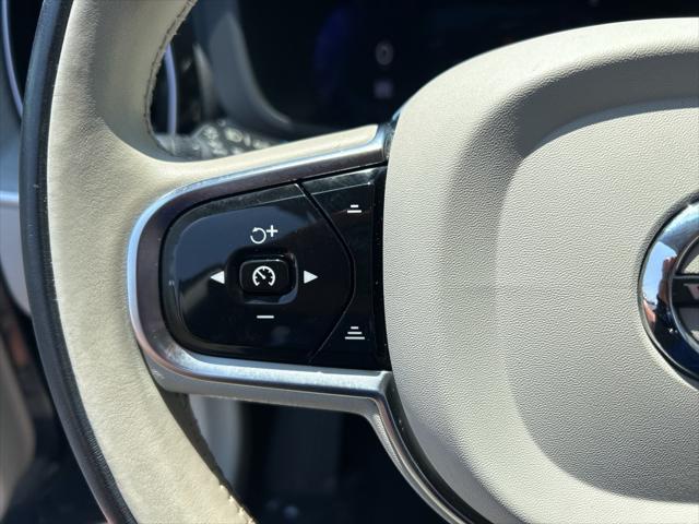 used 2023 Volvo XC60 car, priced at $36,917