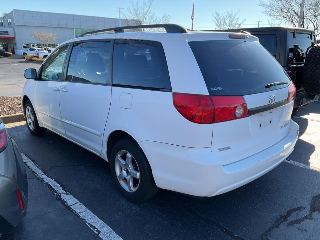 used 2009 Toyota Sienna car, priced at $8,000