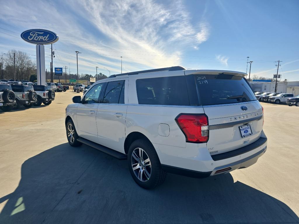 new 2024 Ford Expedition Max car, priced at $61,095