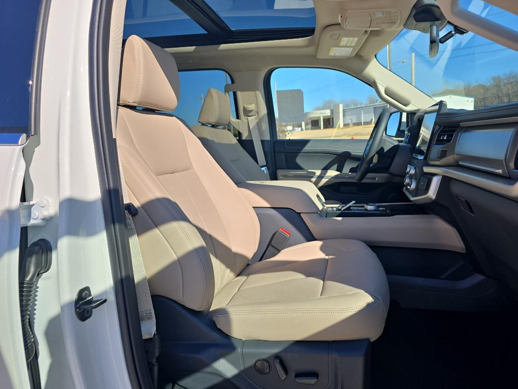 new 2024 Ford Expedition Max car, priced at $61,095