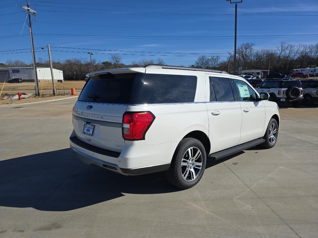 new 2024 Ford Expedition Max car, priced at $61,095