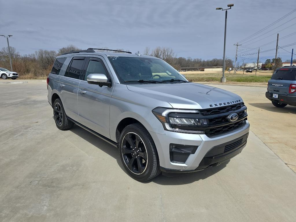 used 2024 Ford Expedition car, priced at $64,900