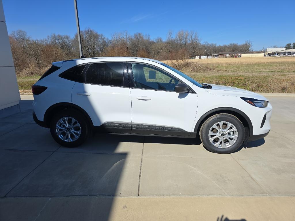 new 2025 Ford Escape car, priced at $30,500