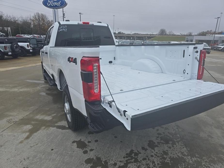 new 2024 Ford F-350 car, priced at $67,990