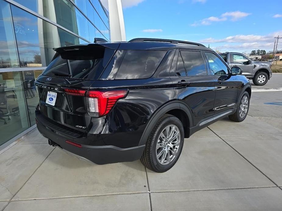 new 2025 Ford Explorer car, priced at $47,105