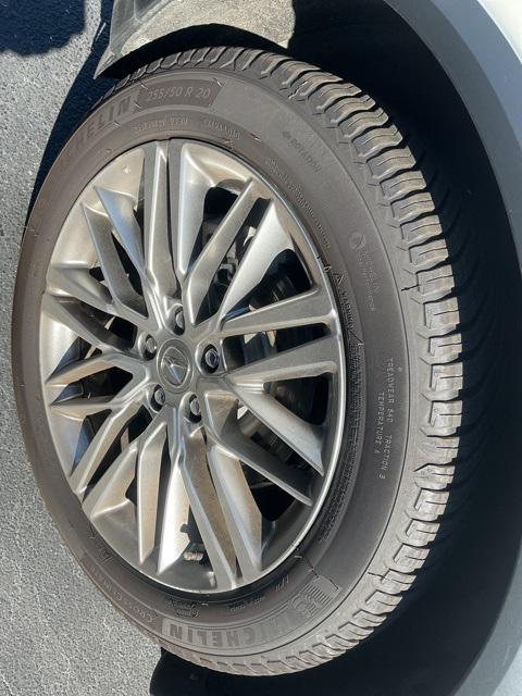 used 2022 Acura MDX car, priced at $43,296