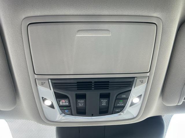 used 2023 Acura RDX car, priced at $36,139