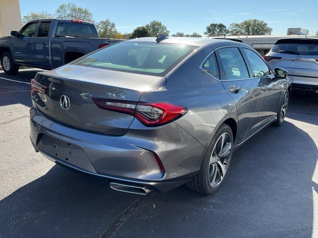 new 2025 Acura TLX car, priced at $47,195