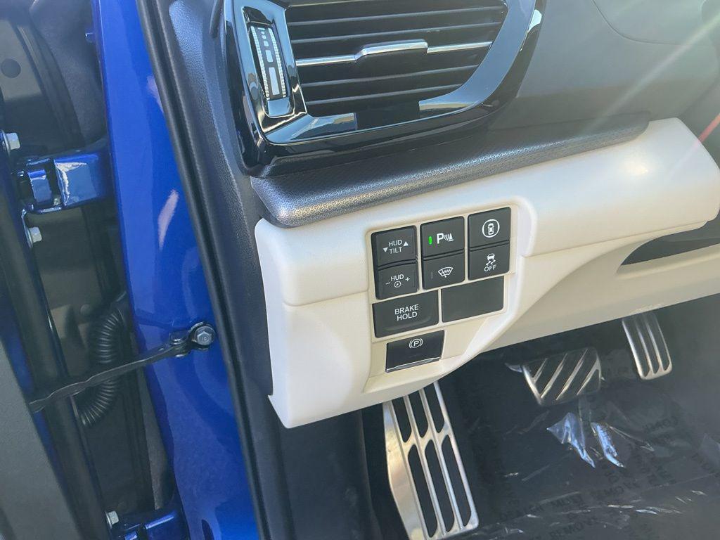 new 2026 Acura RDX car, priced at $56,800