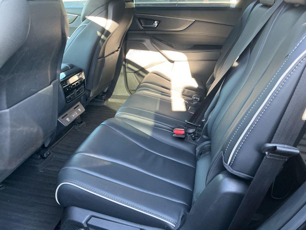 used 2023 Acura MDX car, priced at $46,333