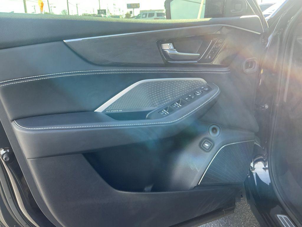 used 2023 Acura MDX car, priced at $44,518