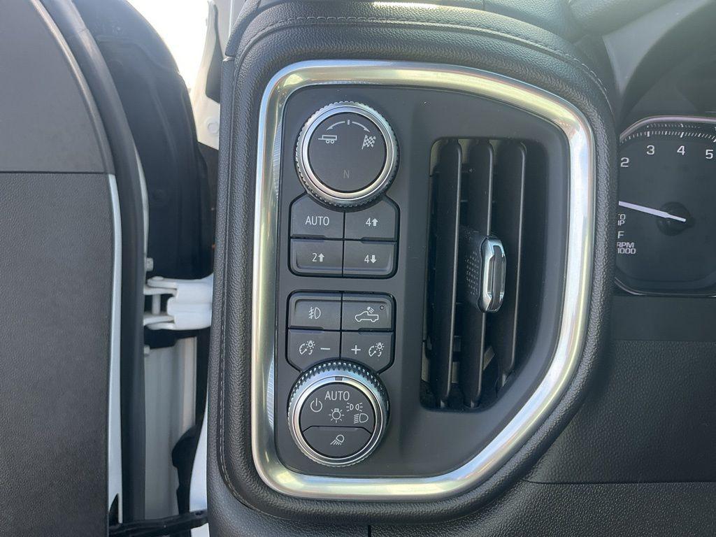 used 2019 GMC Sierra 1500 car, priced at $30,000