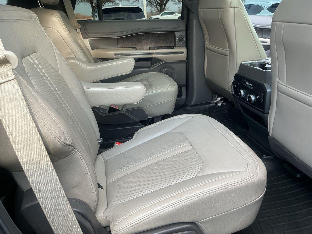 used 2019 Ford Expedition car, priced at $26,989