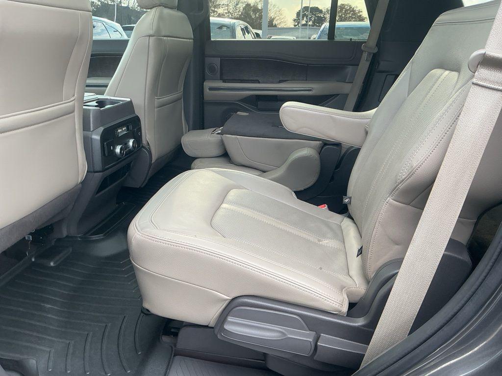 used 2019 Ford Expedition car, priced at $26,989