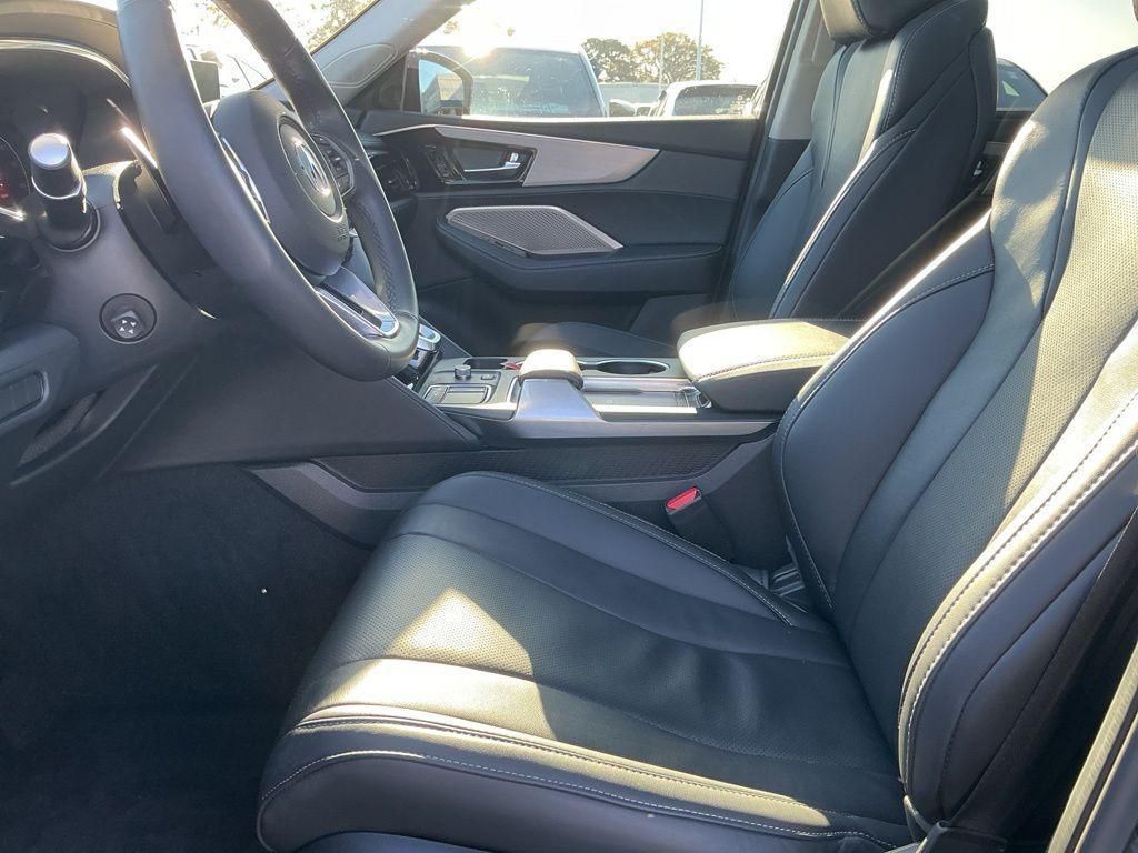 used 2024 Acura MDX car, priced at $45,540