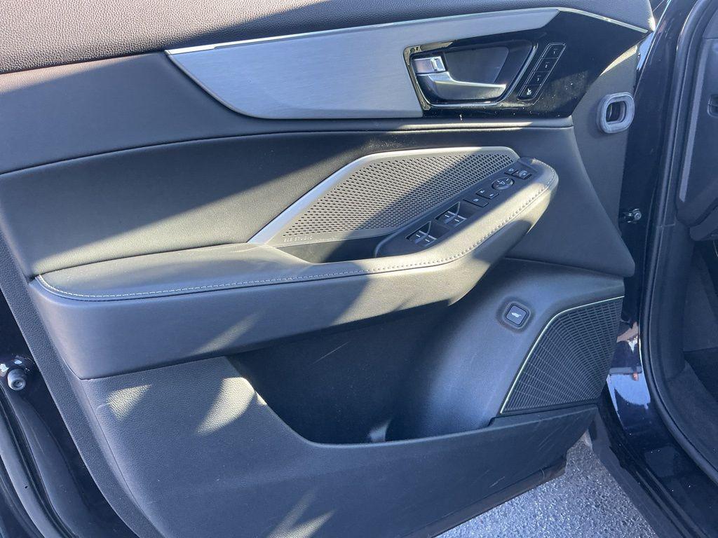 used 2024 Acura MDX car, priced at $45,540